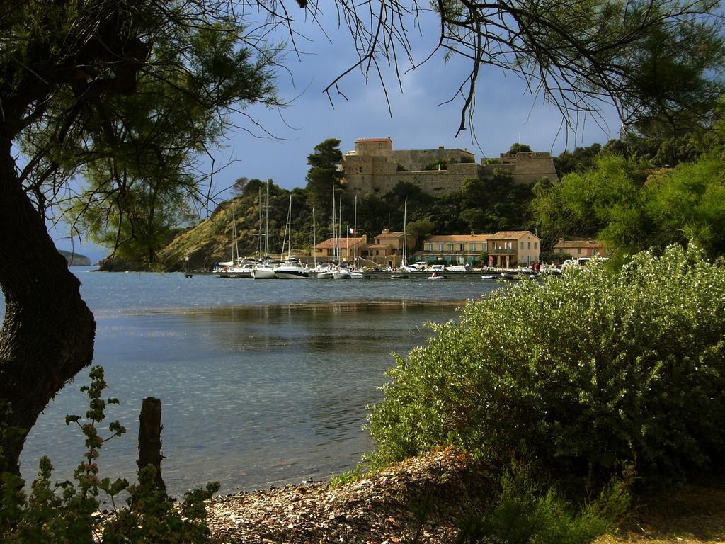 ibis Golfe de Saint-Tropez Hotel Cogolin Buitenkant foto