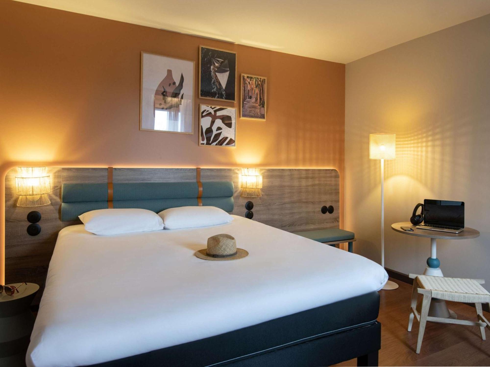 ibis Golfe de Saint-Tropez Hotel Cogolin Buitenkant foto