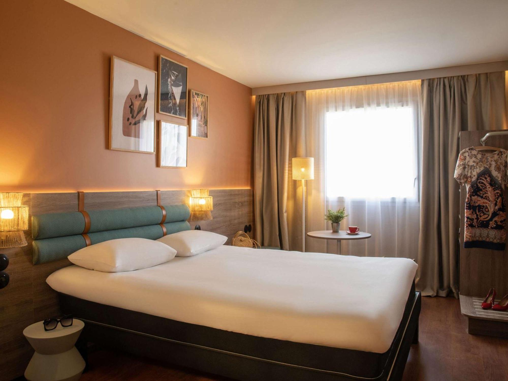 ibis Golfe de Saint-Tropez Hotel Cogolin Buitenkant foto